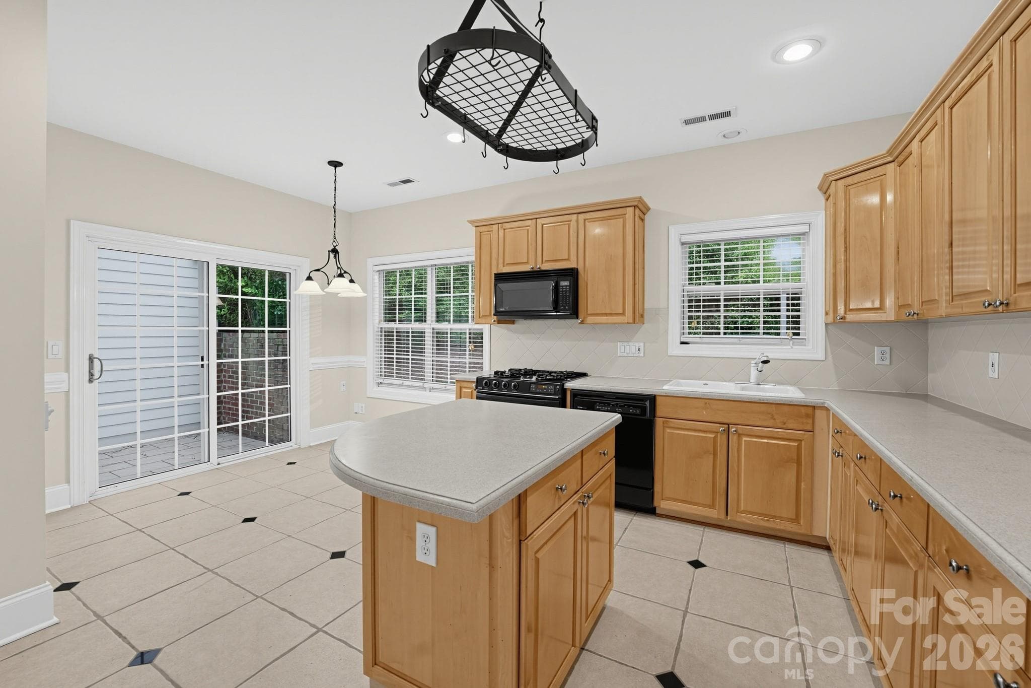 Townhouse at 14441 Adair Manor Court, Charlotte, photo 12 of 40