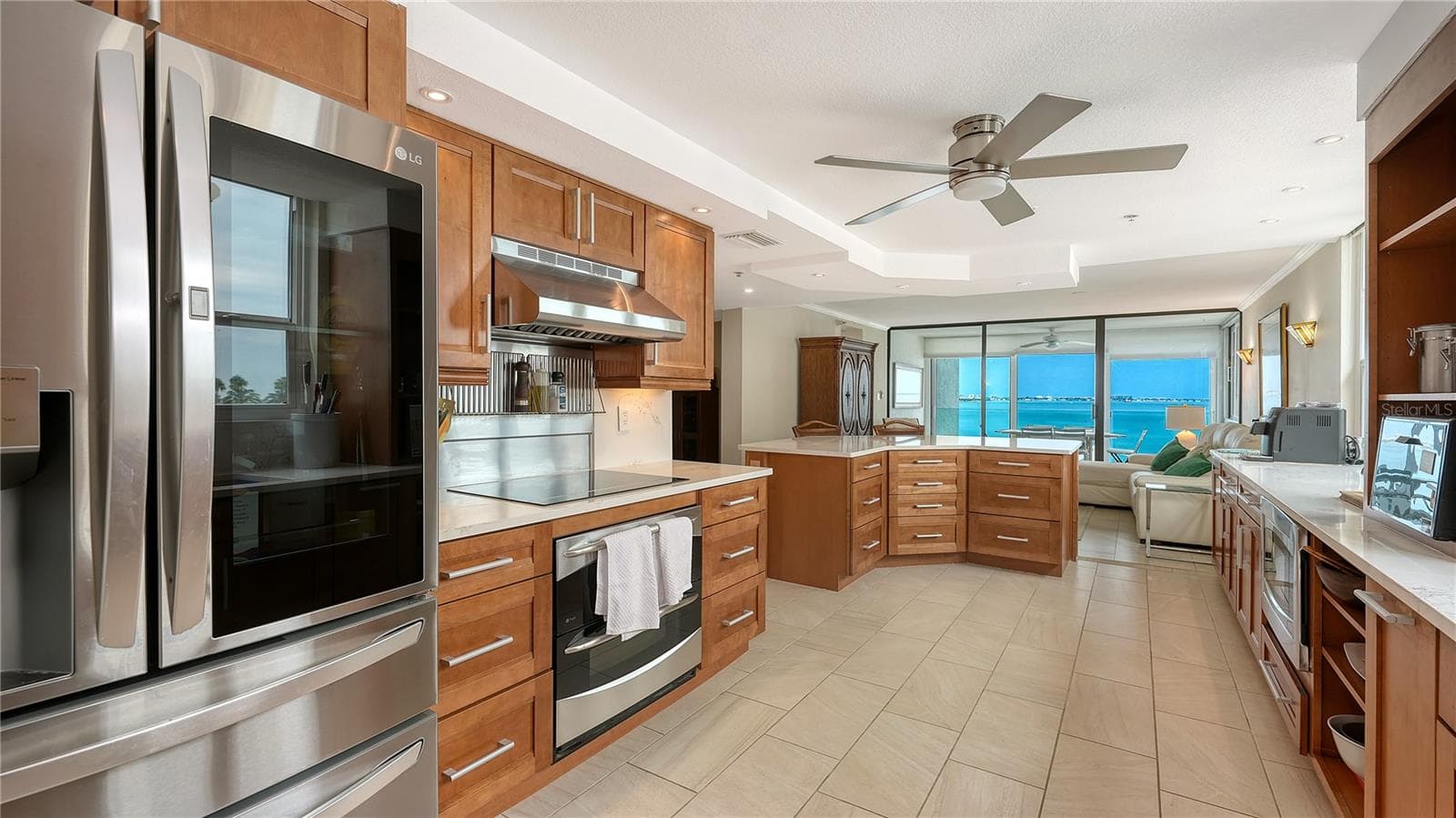 Condominium at 99 SUNSET DR #401, SARASOTA, photo 21 of 49