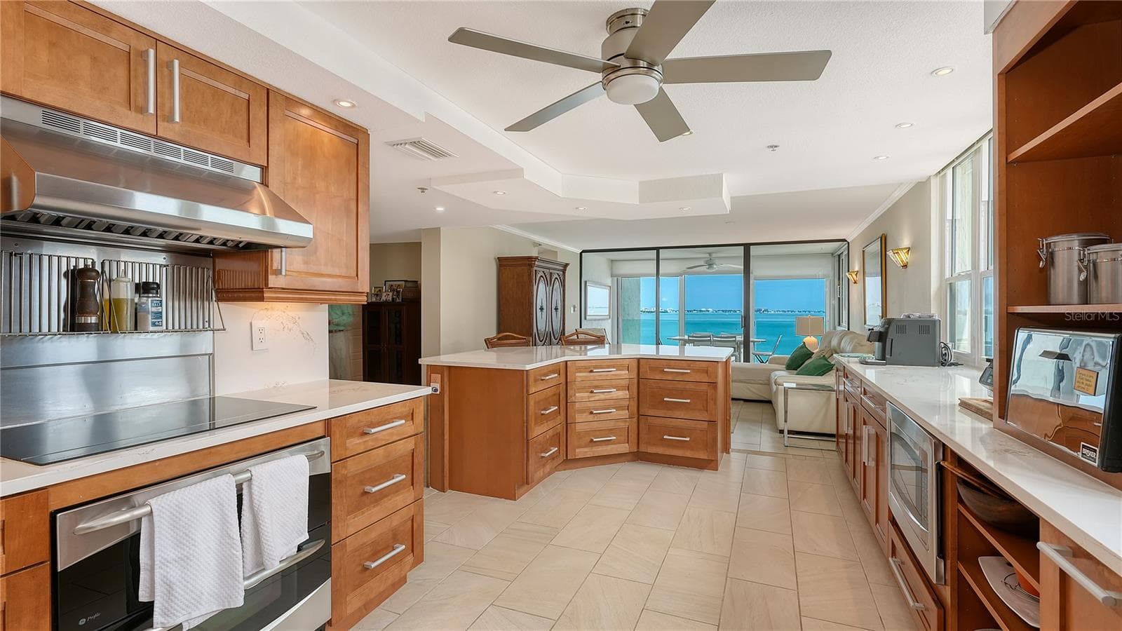 Condominium at 99 SUNSET DR #401, SARASOTA, photo 22 of 49