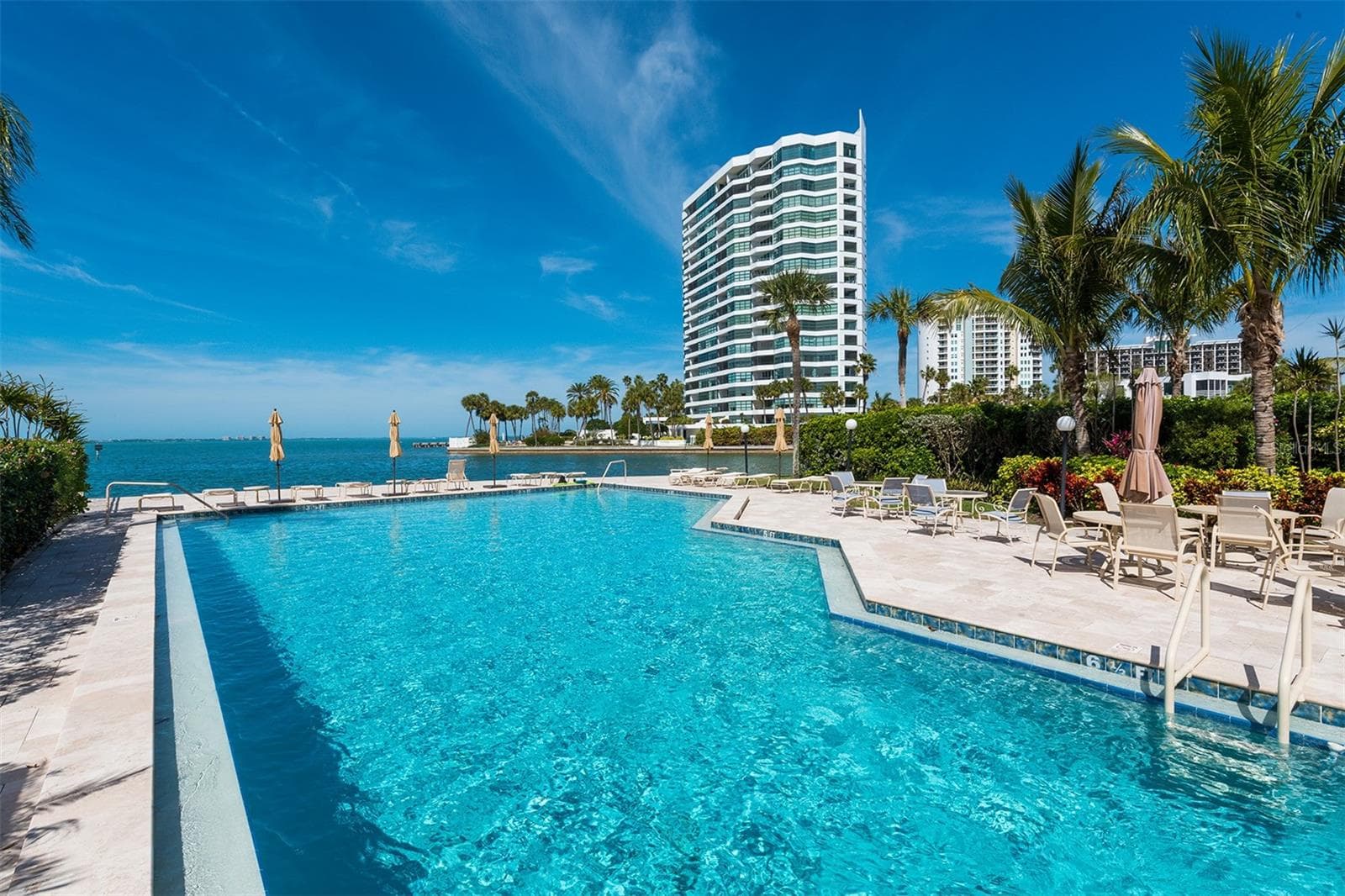 Condominium at 99 SUNSET DR #401, SARASOTA, photo 38 of 49