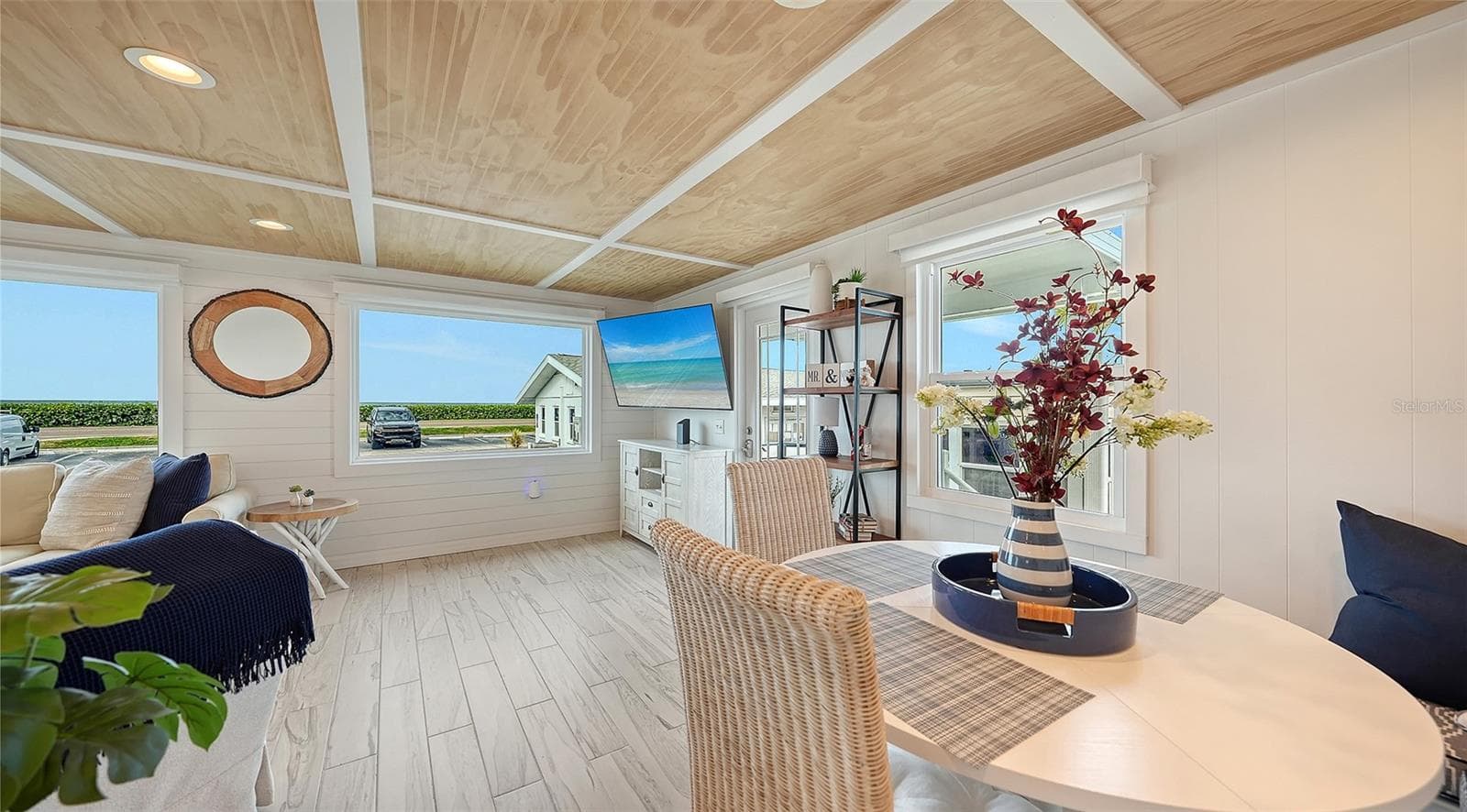 You can see the gulf from the new picture windows. - 3710 GULF OF MEXICO DR #A3, LONGBOAT KEY
