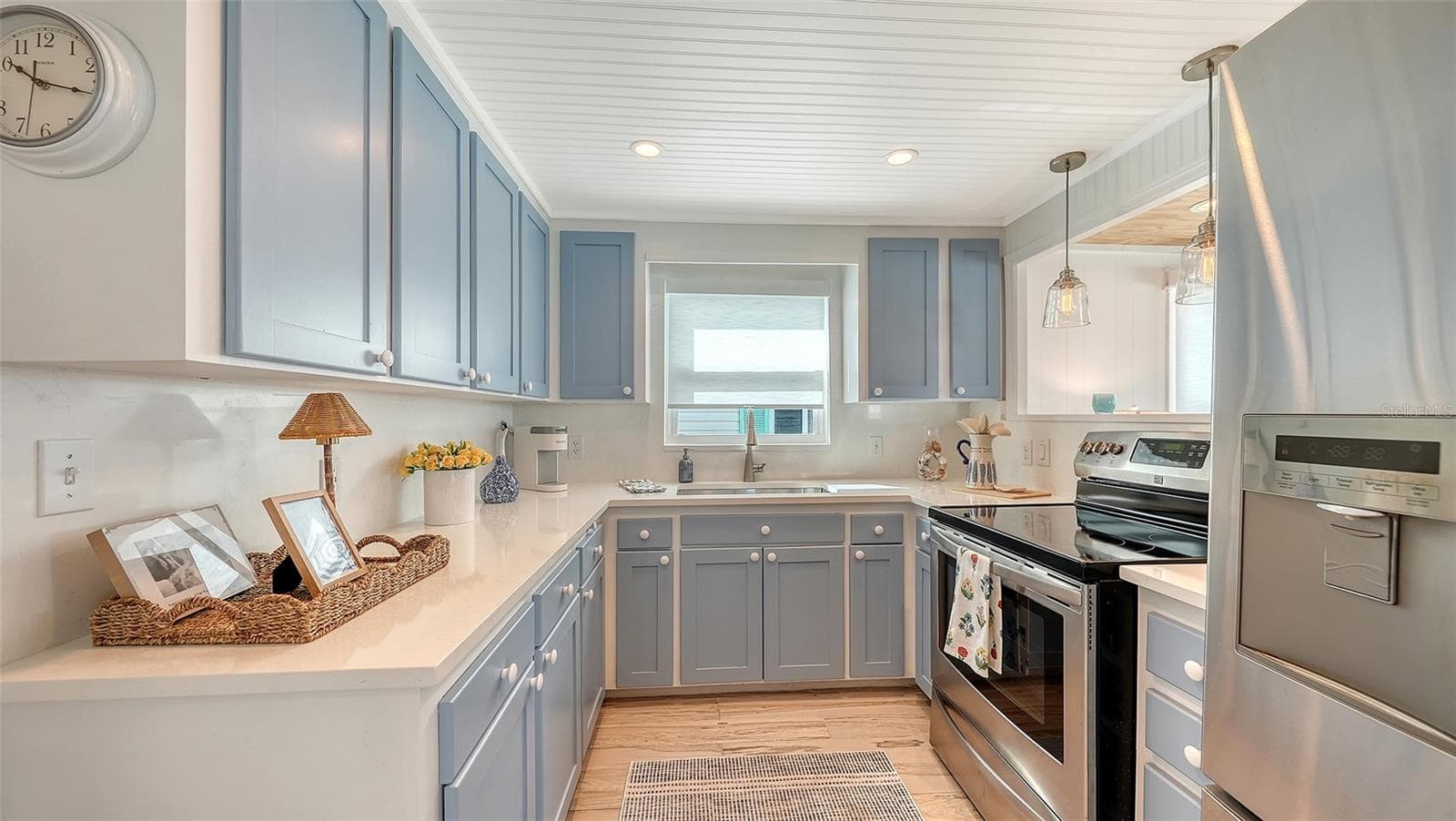 Kitchen with new countertops - 3710 GULF OF MEXICO DR #A3, LONGBOAT KEY