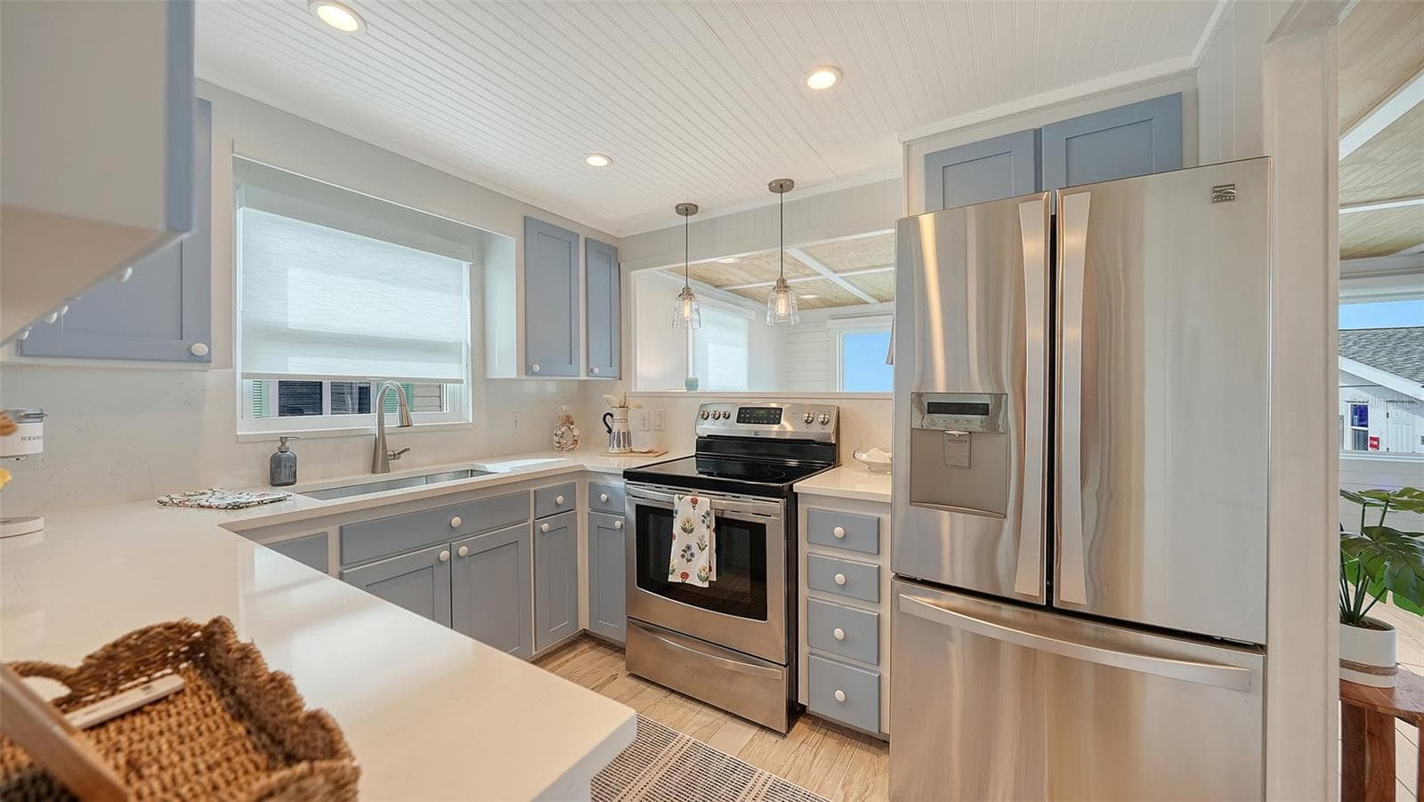 Kitchen with new countertops/paint and Views of the Gulf - 3710 GULF OF MEXICO DR #A3, LONGBOAT KEY