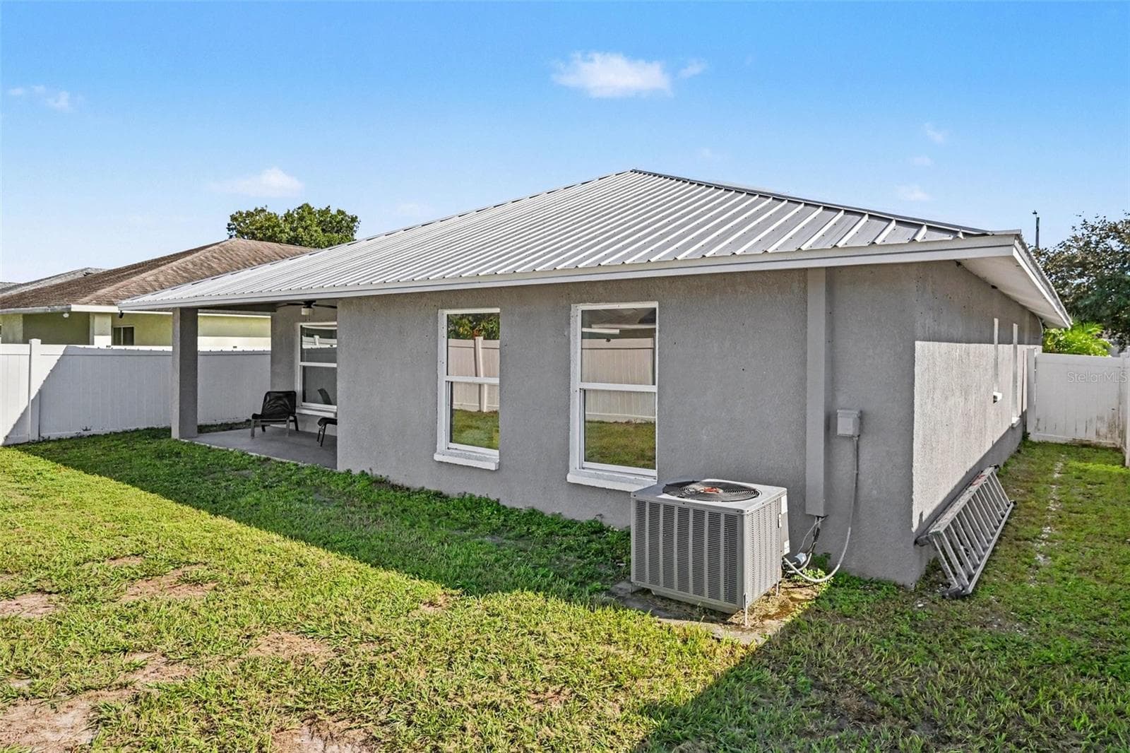 Single Family Residence at 1812 PEACEFUL PALM ST, RUSKIN, photo 25 of 31