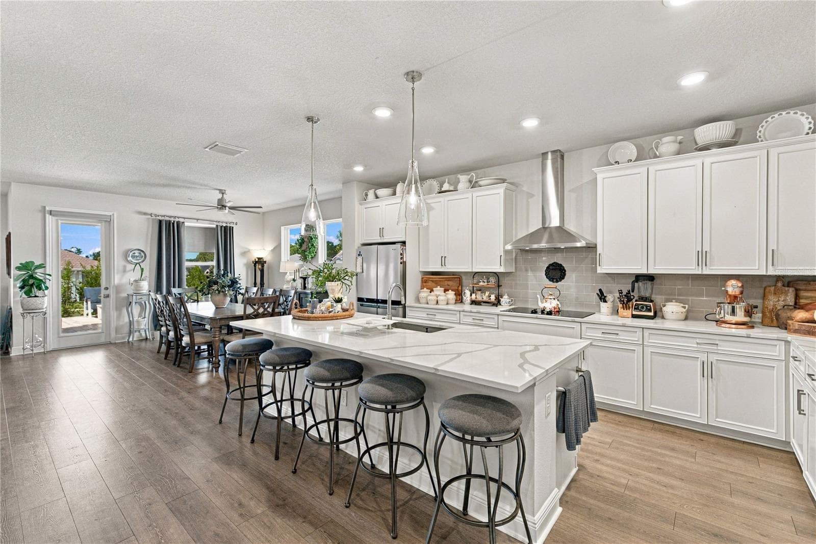 Single Family Residence at 12917 OAK ST, SAN ANTONIO, photo 17 of 55