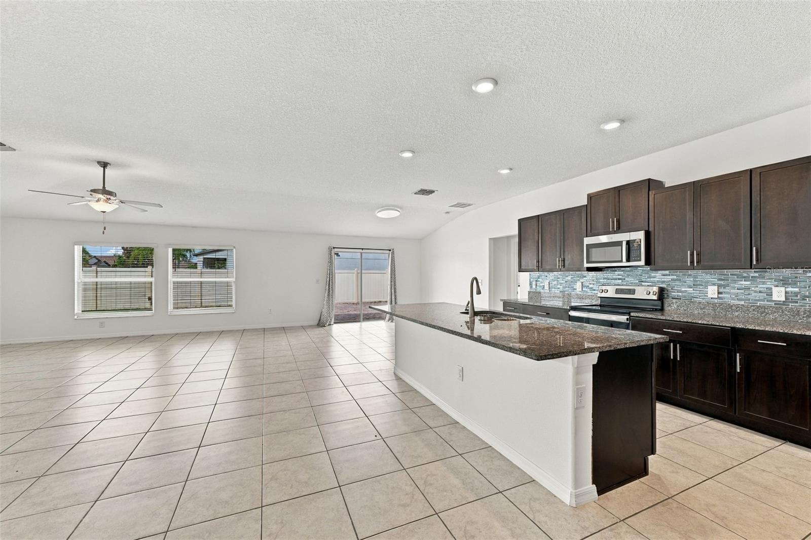 Single Family Residence at 16681 CARLTON POND ST, WIMAUMA, photo 5 of 50