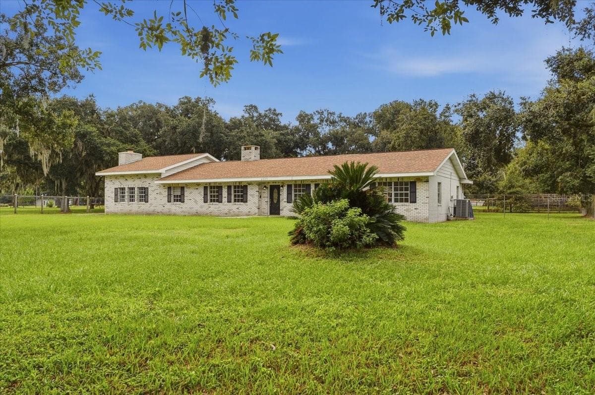Front Exterior - 2925 MCGEE RD, PLANT CITY