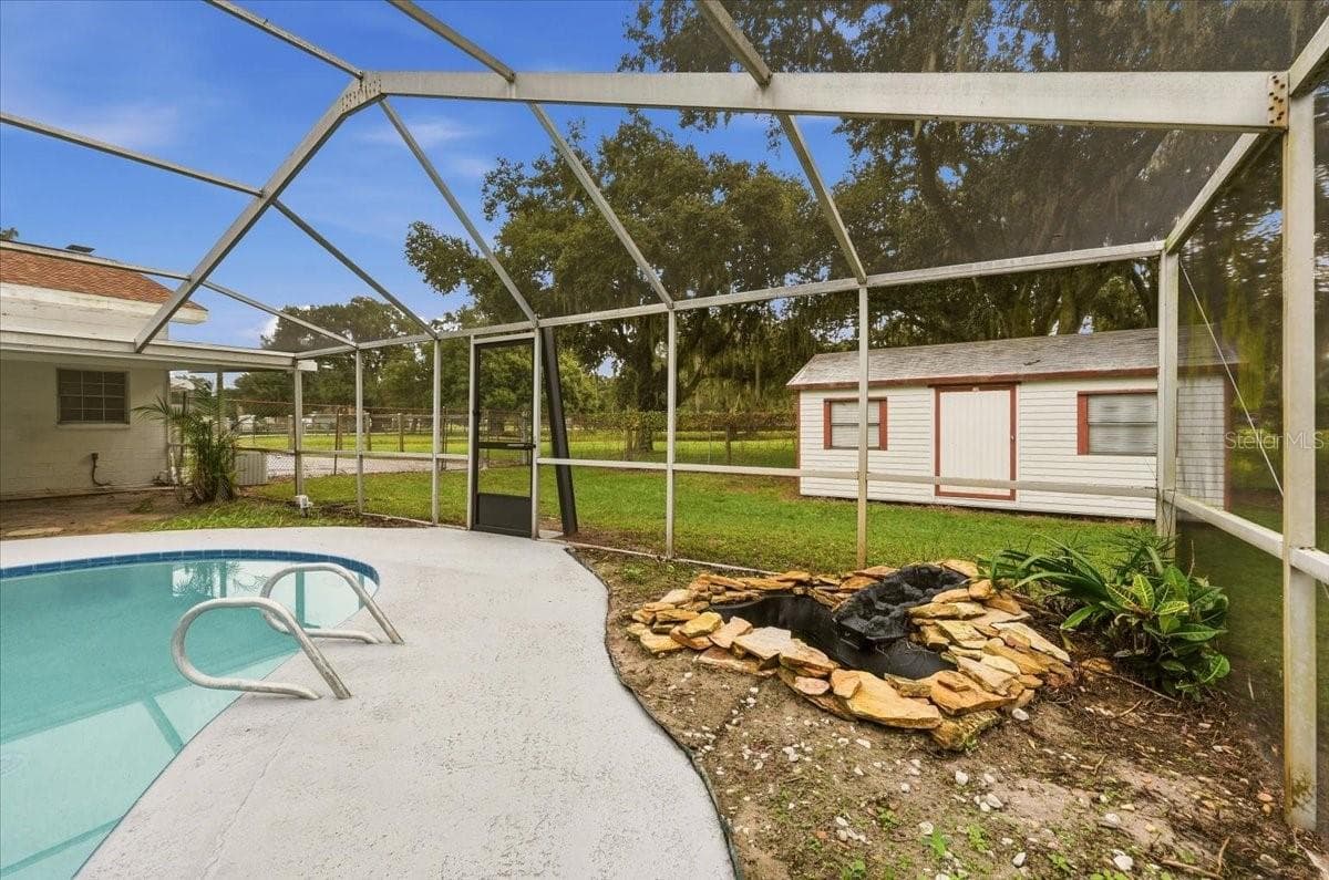 Pool - 2925 MCGEE RD, PLANT CITY