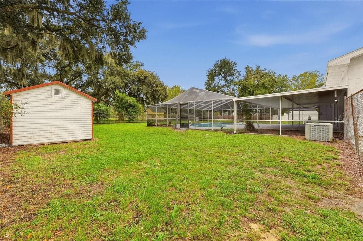 Backyard - 2925 MCGEE RD, PLANT CITY