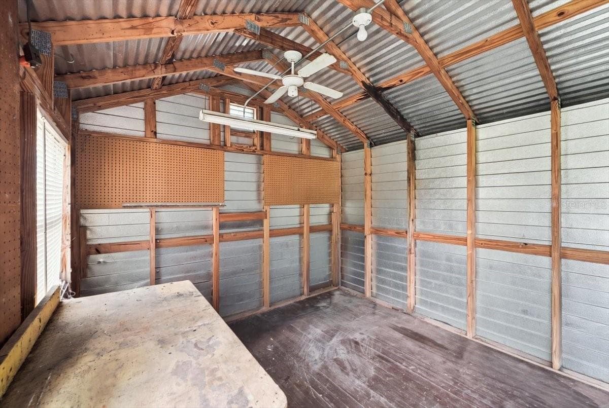 Inside the shed - 2925 MCGEE RD, PLANT CITY