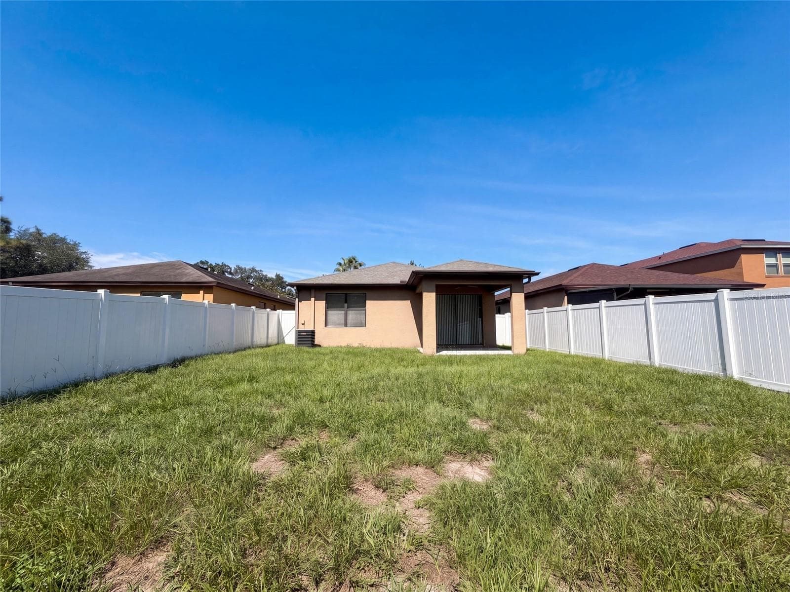 Single Family Residence at 6308 MAGNOLIA PARK BLVD, RIVERVIEW, photo 5 of 18