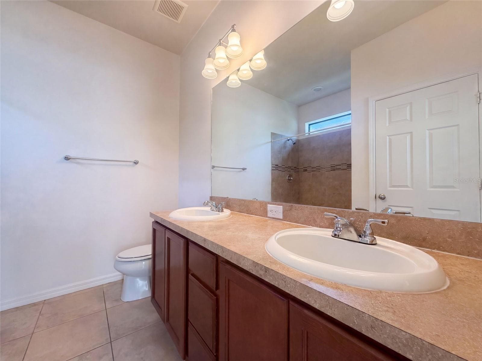 Single Family Residence at 6308 MAGNOLIA PARK BLVD, RIVERVIEW, photo 10 of 18