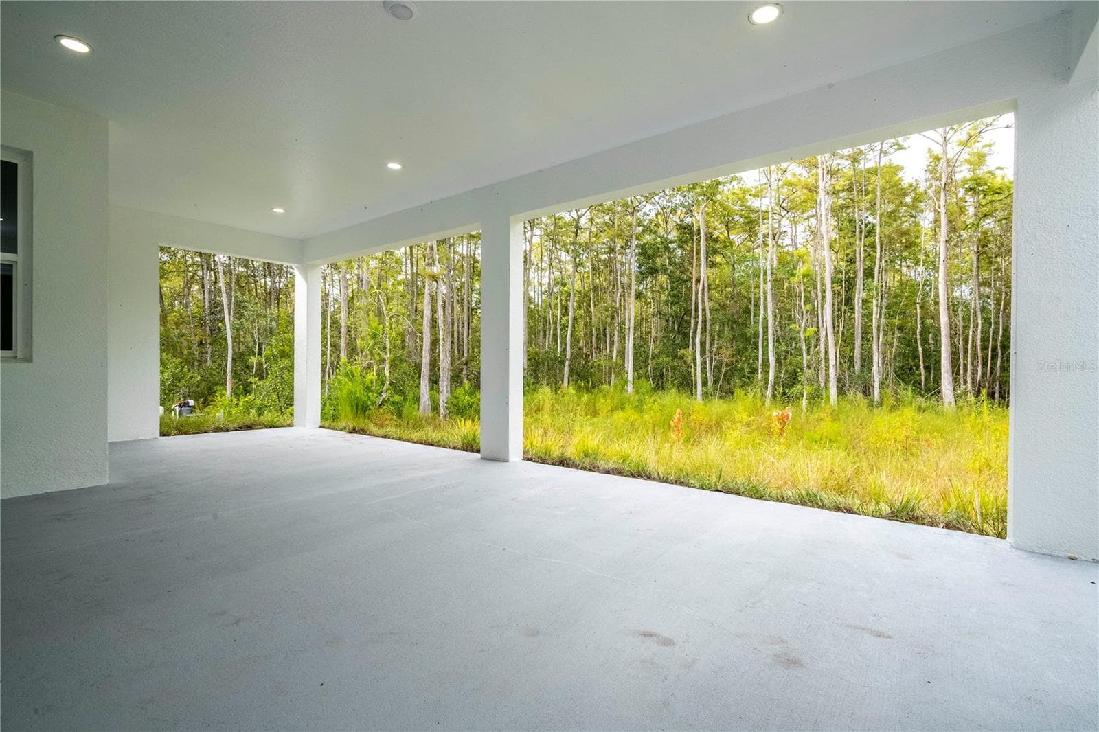 Single Family Residence at 19659 MEREDITH PKWY, ORLANDO, photo 22 of 25