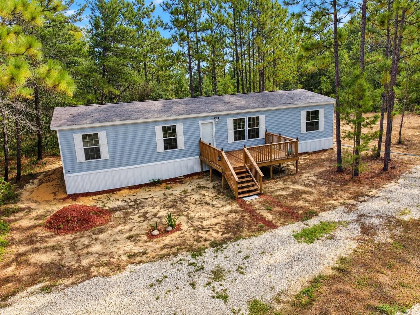 Manufactured Home at 419 LILY TRL, INTERLACHEN, photo 7 of 48