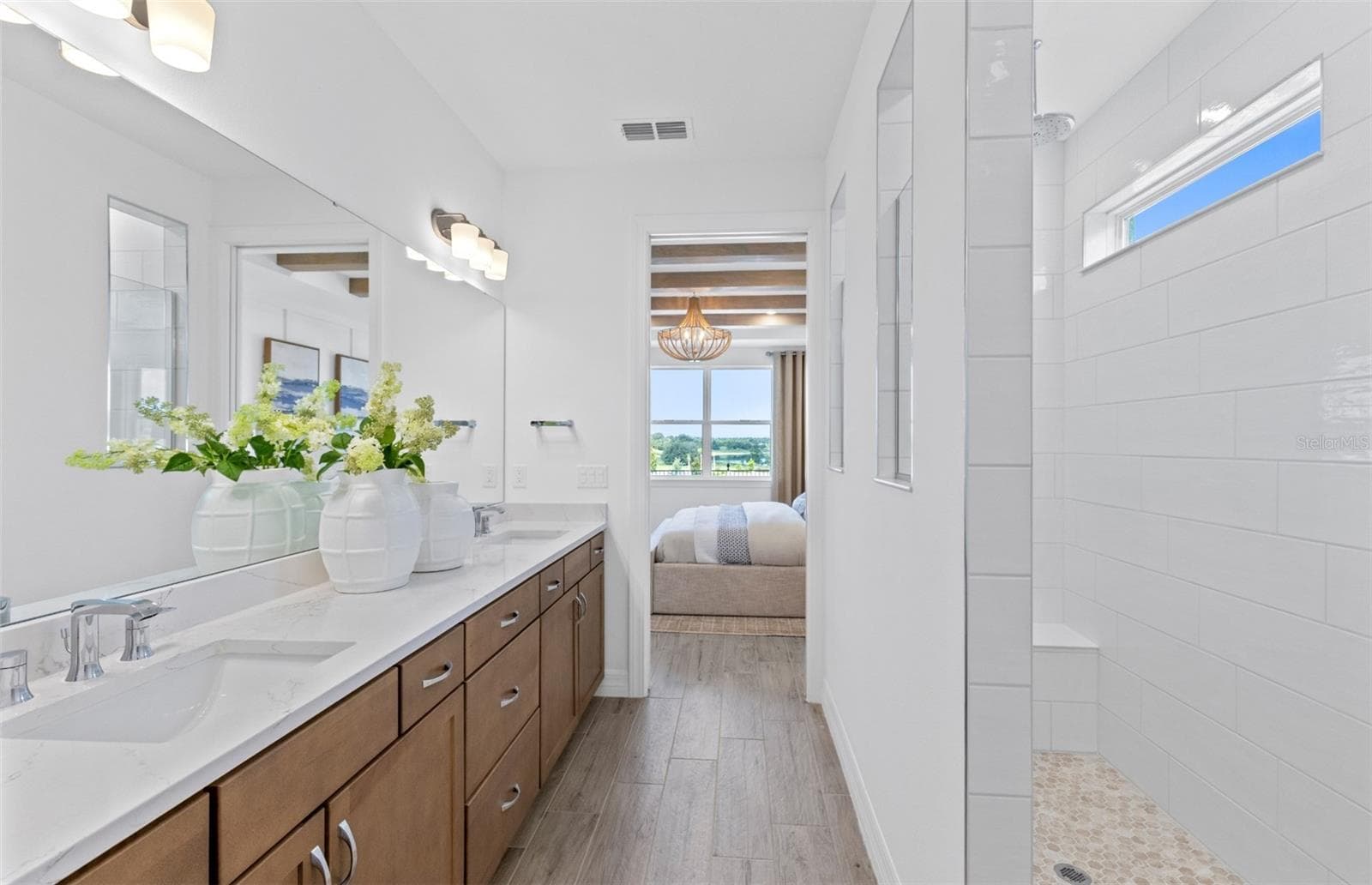 Model Home Design Only. Pictures and furnishings are for illustrative purposes only. Elevations, colors and options may vary. Furniture is for model home staging only. - 2579 CLEAR NIGHT AVENUE, KISSIMMEE