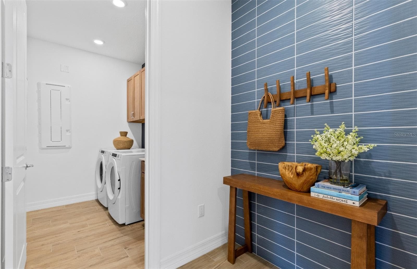 Model Home Design Only. Pictures and furnishings are for illustrative purposes only. Elevations, colors and options may vary. Furniture is for model home staging only. - 2579 CLEAR NIGHT AVENUE, KISSIMMEE