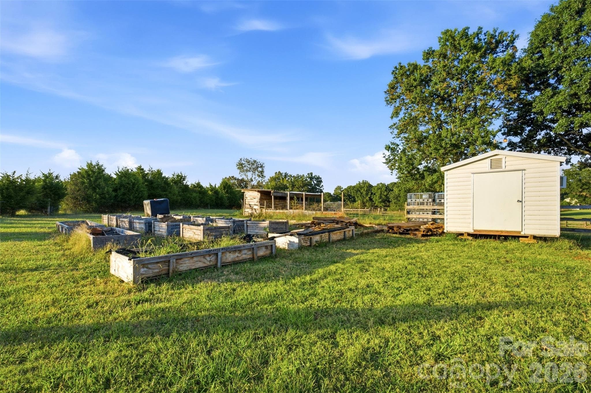 Raised flower beds to grow herbs and vegetables - 3881 Summerow Road, Maiden