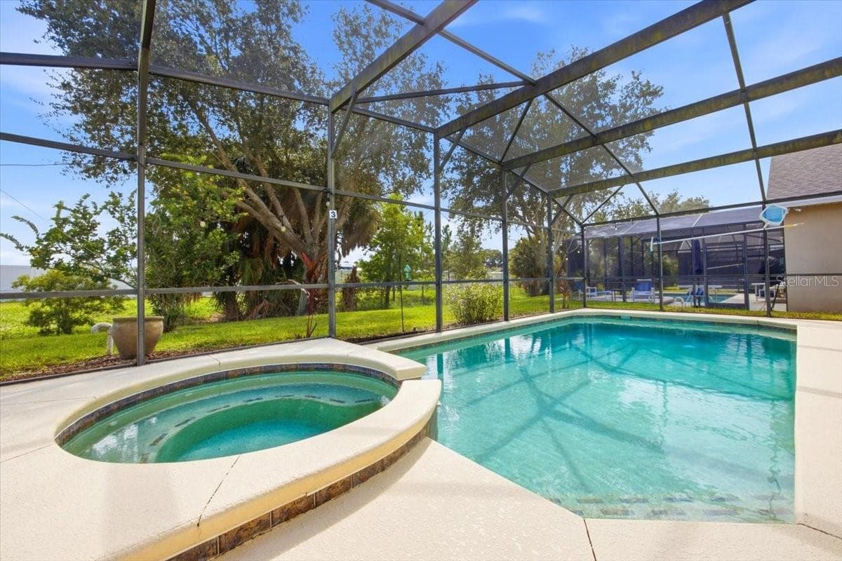 Single Family Residence at 2127 MORNING STAR DR, CLERMONT, photo 23 of 29