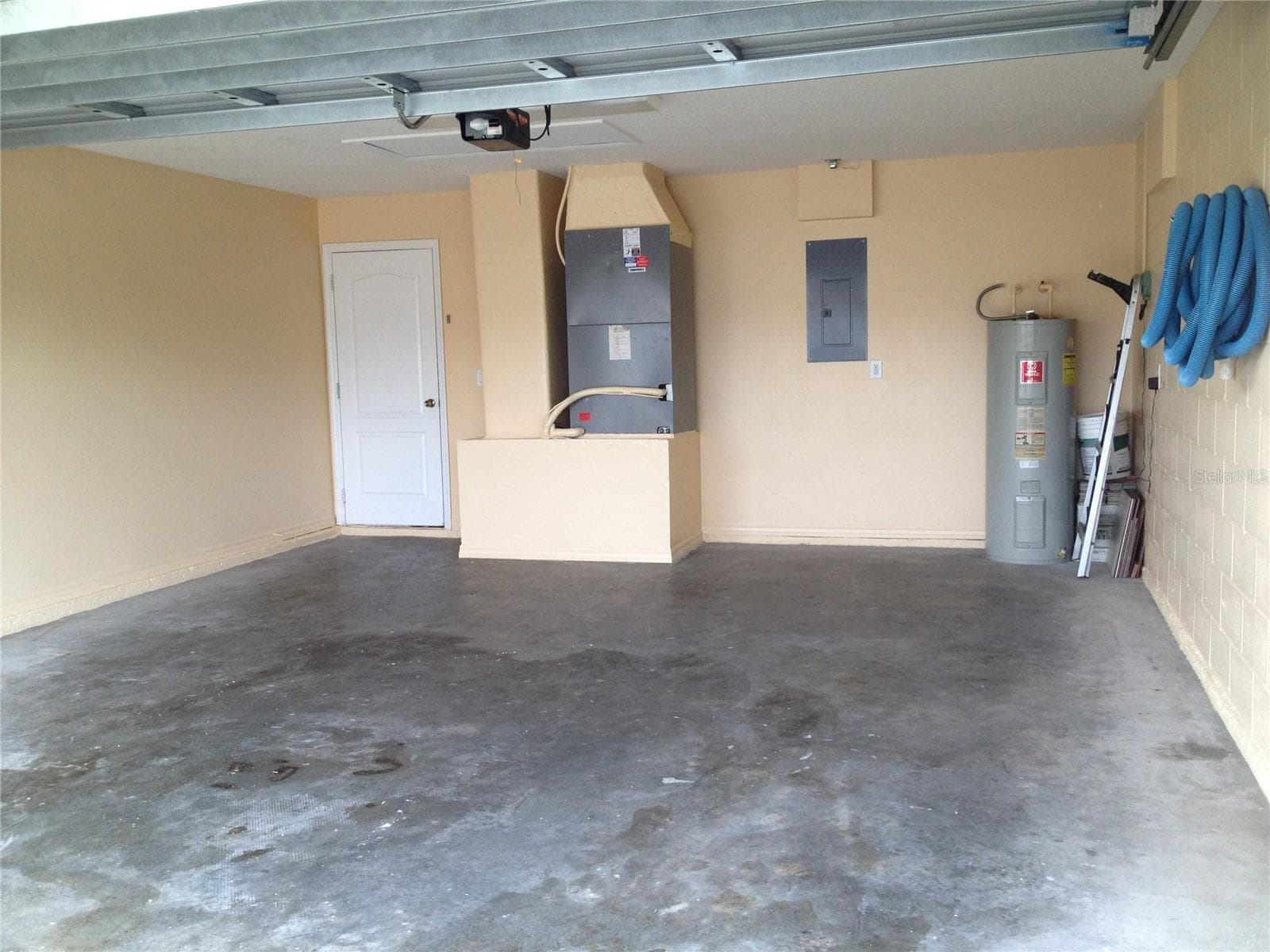 Single Family Residence at 1114 FIDELMA CT, ORLANDO, photo 9 of 51