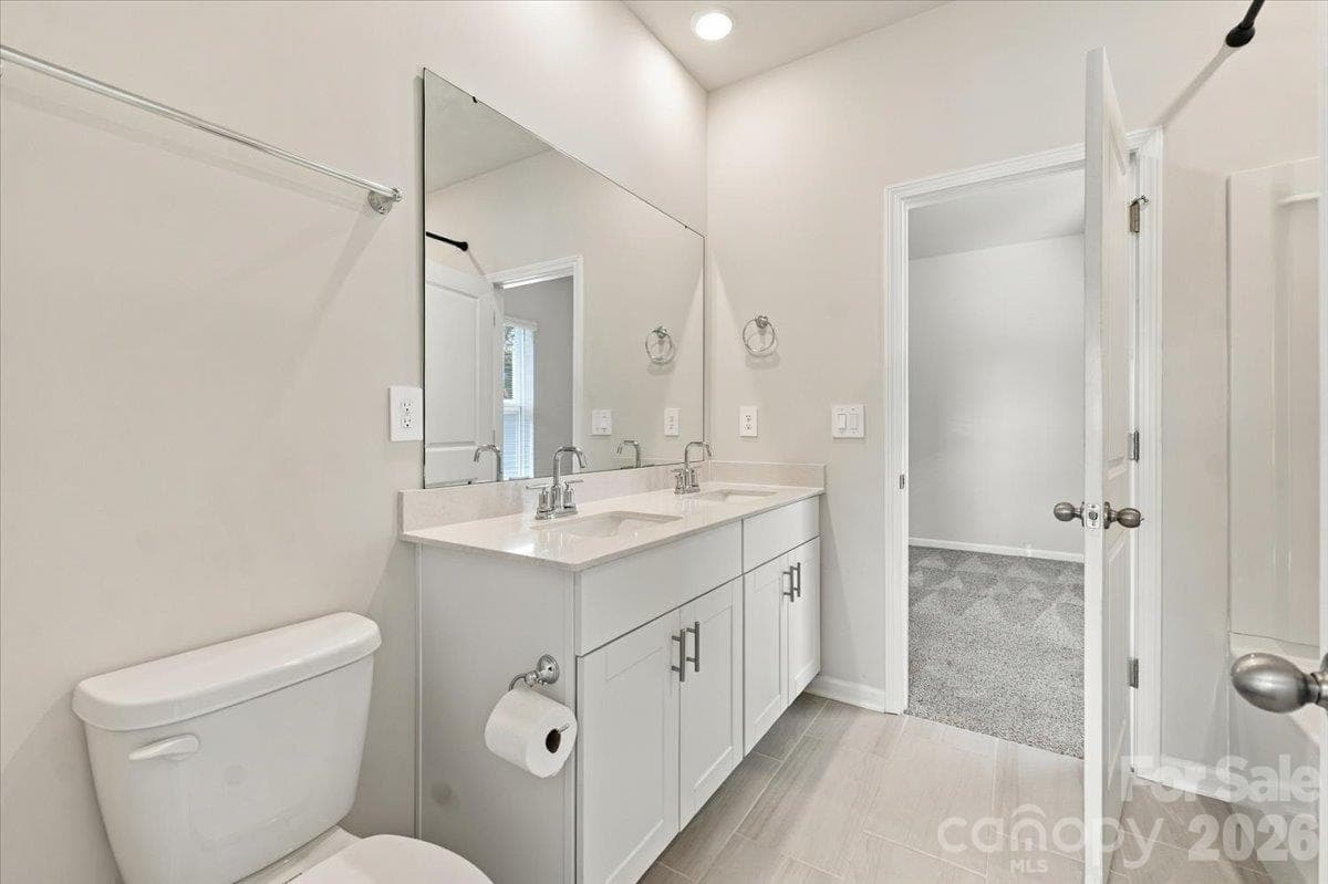 Jack-n-Jill bath between beds 2 and 3 - 151 Bird Dog Drive, Mooresville