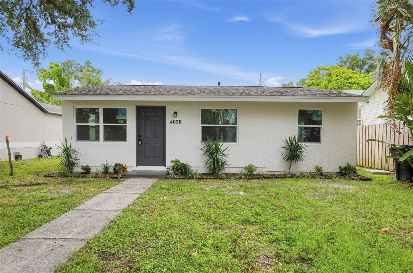 Single Family Residence at 4050 26TH ST N, ST PETERSBURG, photo 3 of 33