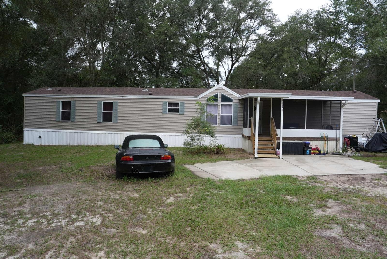 Manufactured Home at 12330 NE 77TH CT, BRONSON, photo 2 of 51
