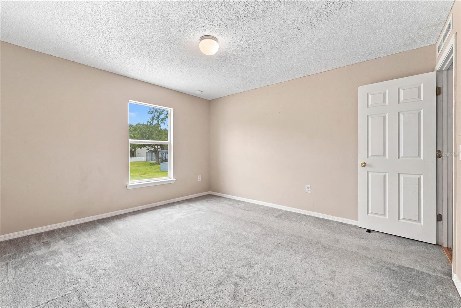 Single Family Residence at 2818 SHEILA DR, APOPKA, photo 17 of 38