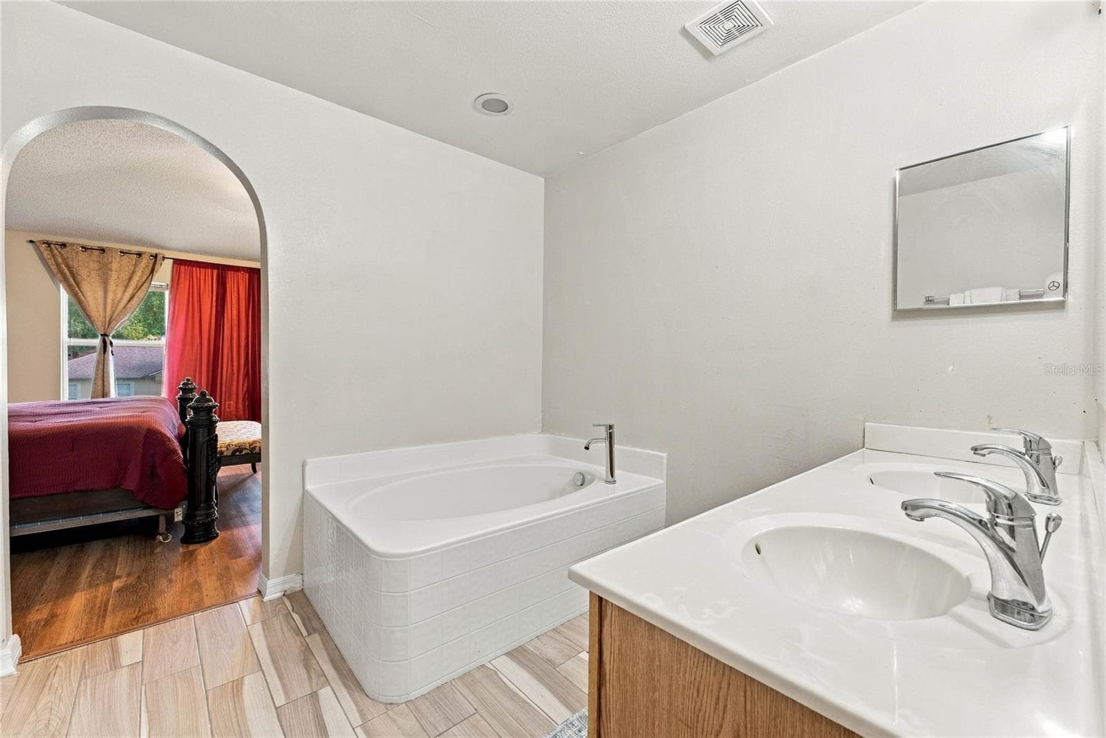 Single Family Residence at 2818 SHEILA DR, APOPKA, photo 20 of 38