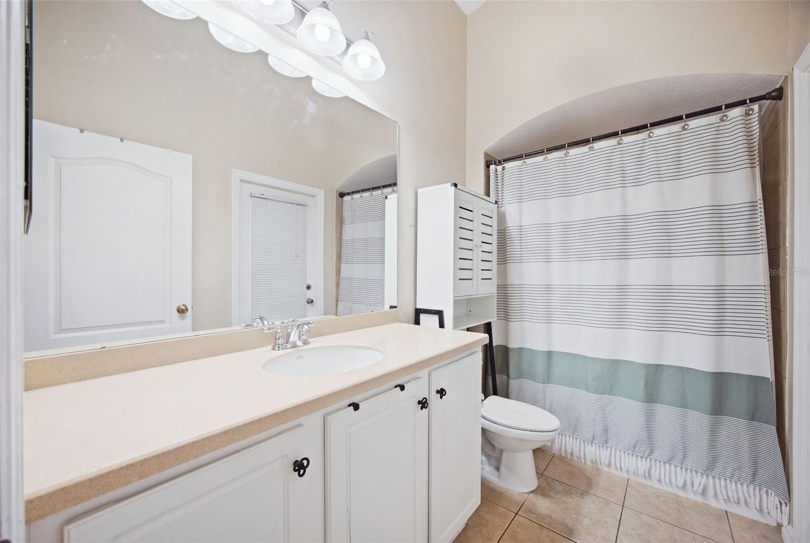 Single Family Residence at 4818 DIAMONDS PALM LOOP, WESLEY CHAPEL, photo 29 of 56