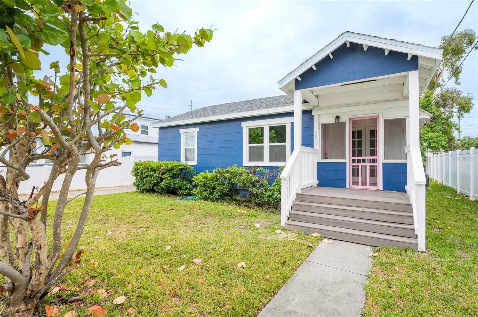 2017 OCEANVIEW PL