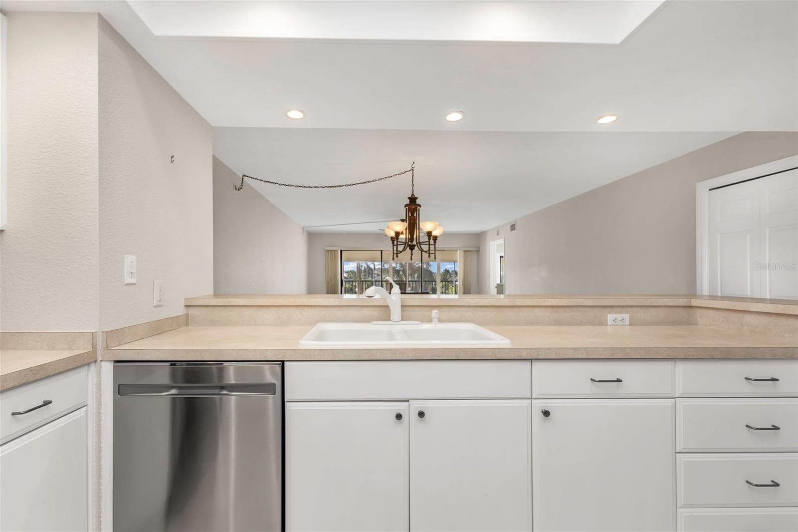 Condominium at 601 SHREVE ST #46B, PUNTA GORDA, photo 9 of 41