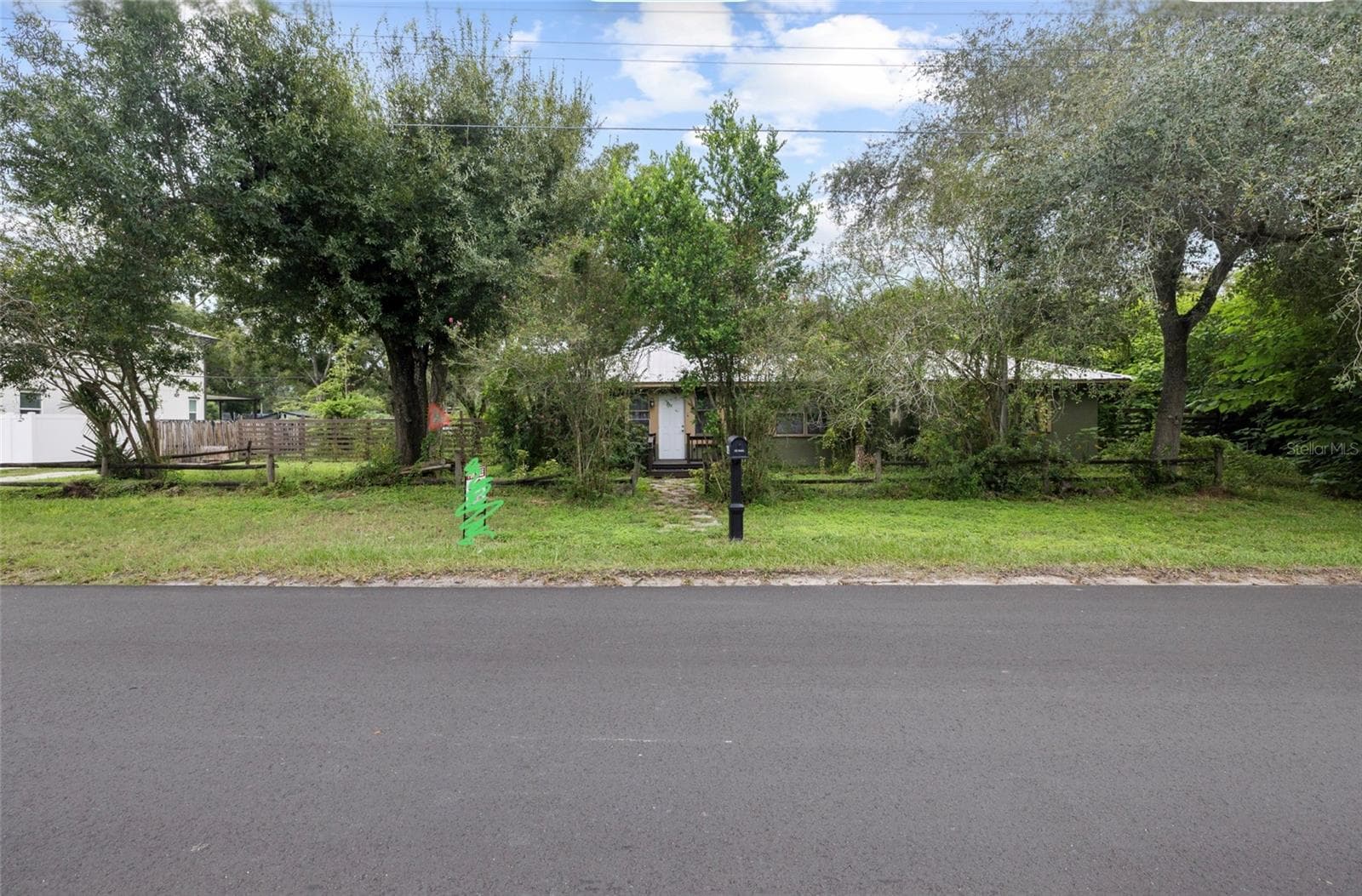 front exterior from across the street - 8602 N ROME AVE, TAMPA