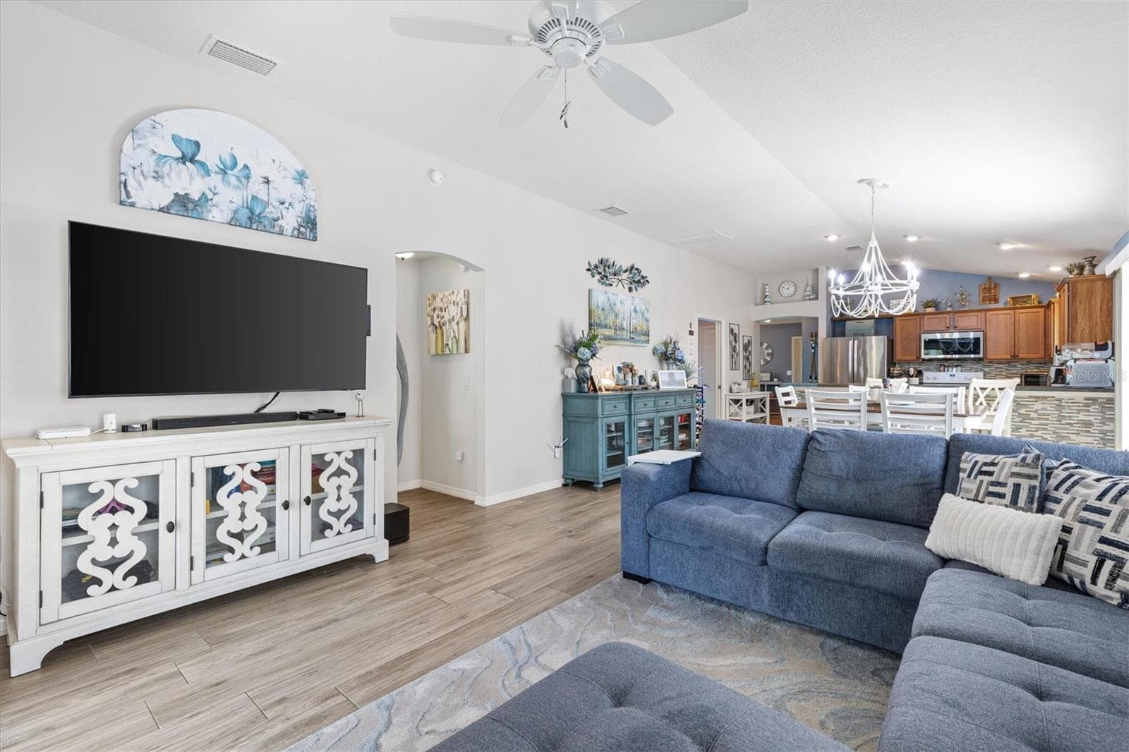 Single Family Residence at 780 ADRIENNE WAY, THE VILLAGES, photo 10 of 25