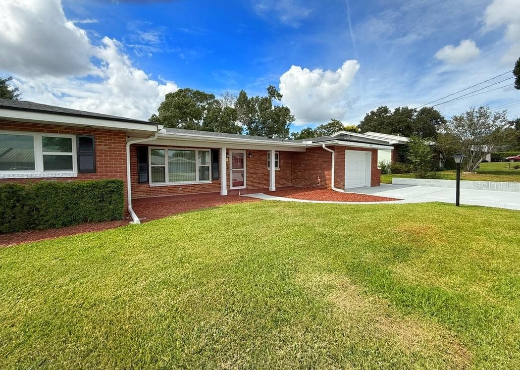 Exterior Photo #2 - 1841 5TH ST SE, WINTER HAVEN