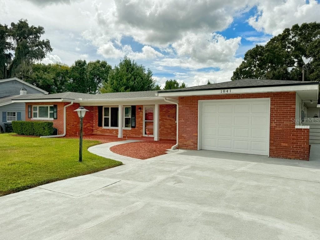 Exterior Photo #3 - 1841 5TH ST SE, WINTER HAVEN
