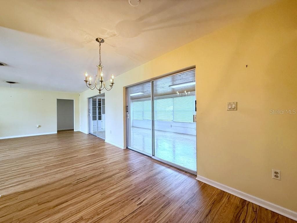 Dining Room Photo #1 - 1841 5TH ST SE, WINTER HAVEN