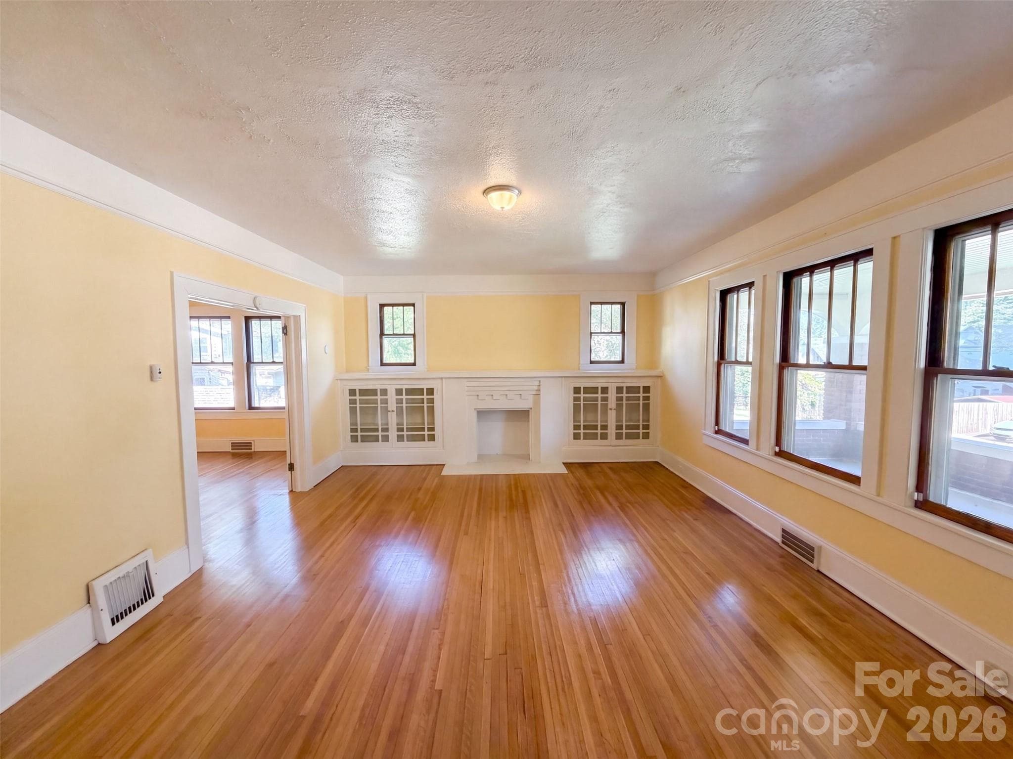 Single Family Residence at 1016 Scales Street, Salisbury, photo 6 of 19