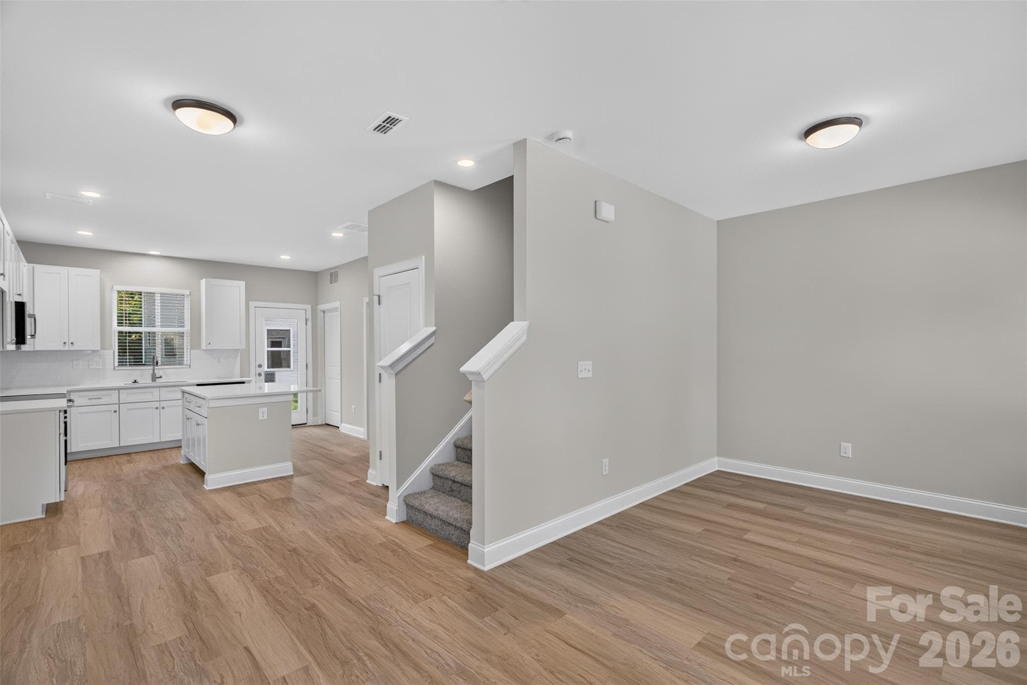 Townhouse at 3533 Avalon Avenue, Charlotte, photo 6 of 25