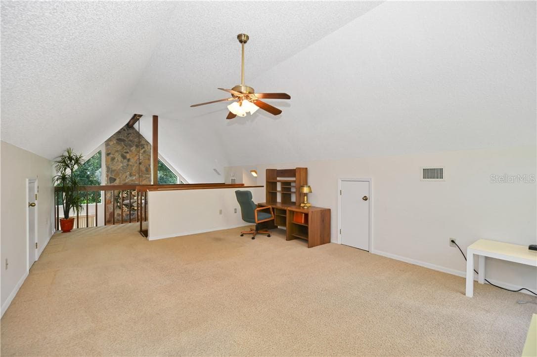 Single Family Residence at 821 N Golf Course DR, CRYSTALRIVER FL 34429, Crystal River, photo 10 of 31