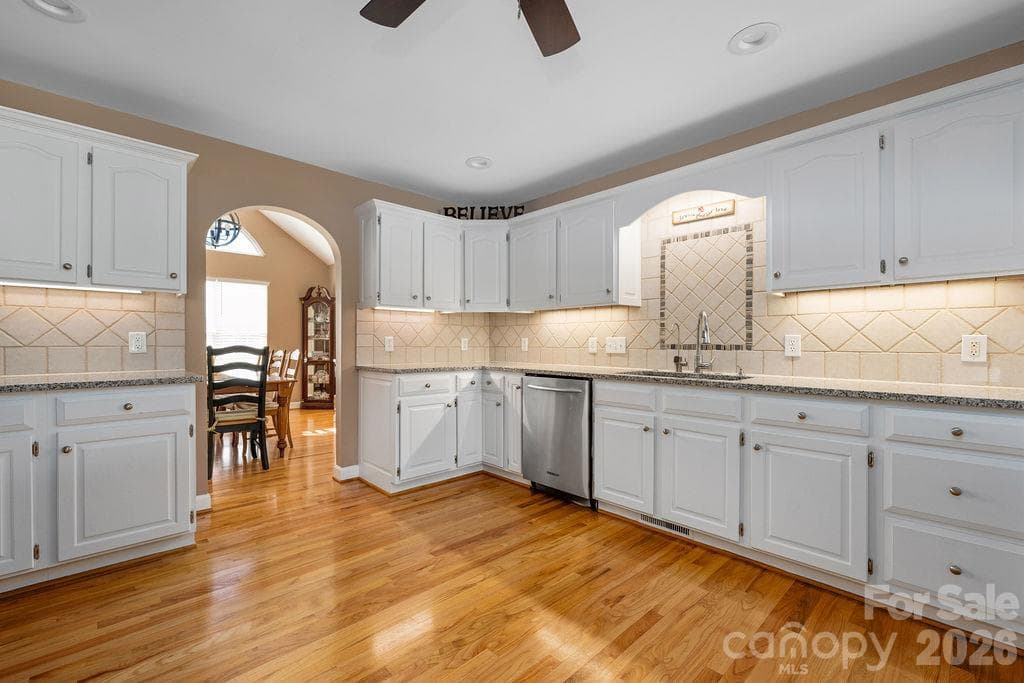 Single Family Residence at 294 Gilbert Road, Statesville, photo 11 of 34