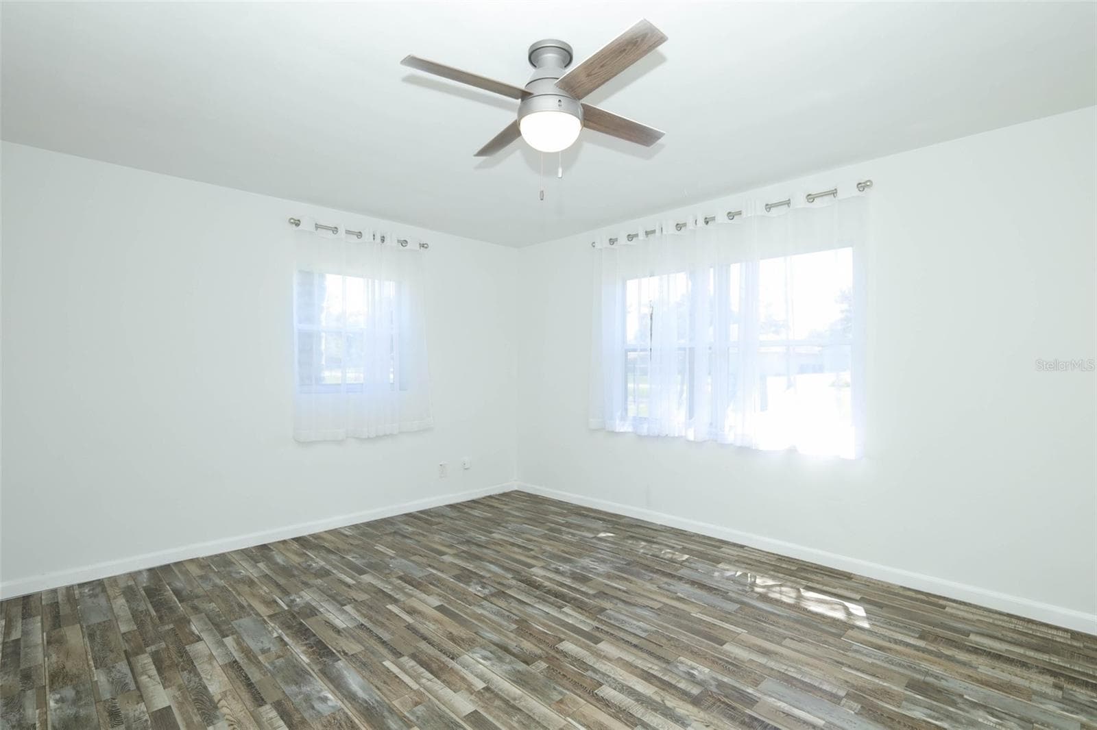 Bedroom 2 - 60 PARK LN, DEBARY