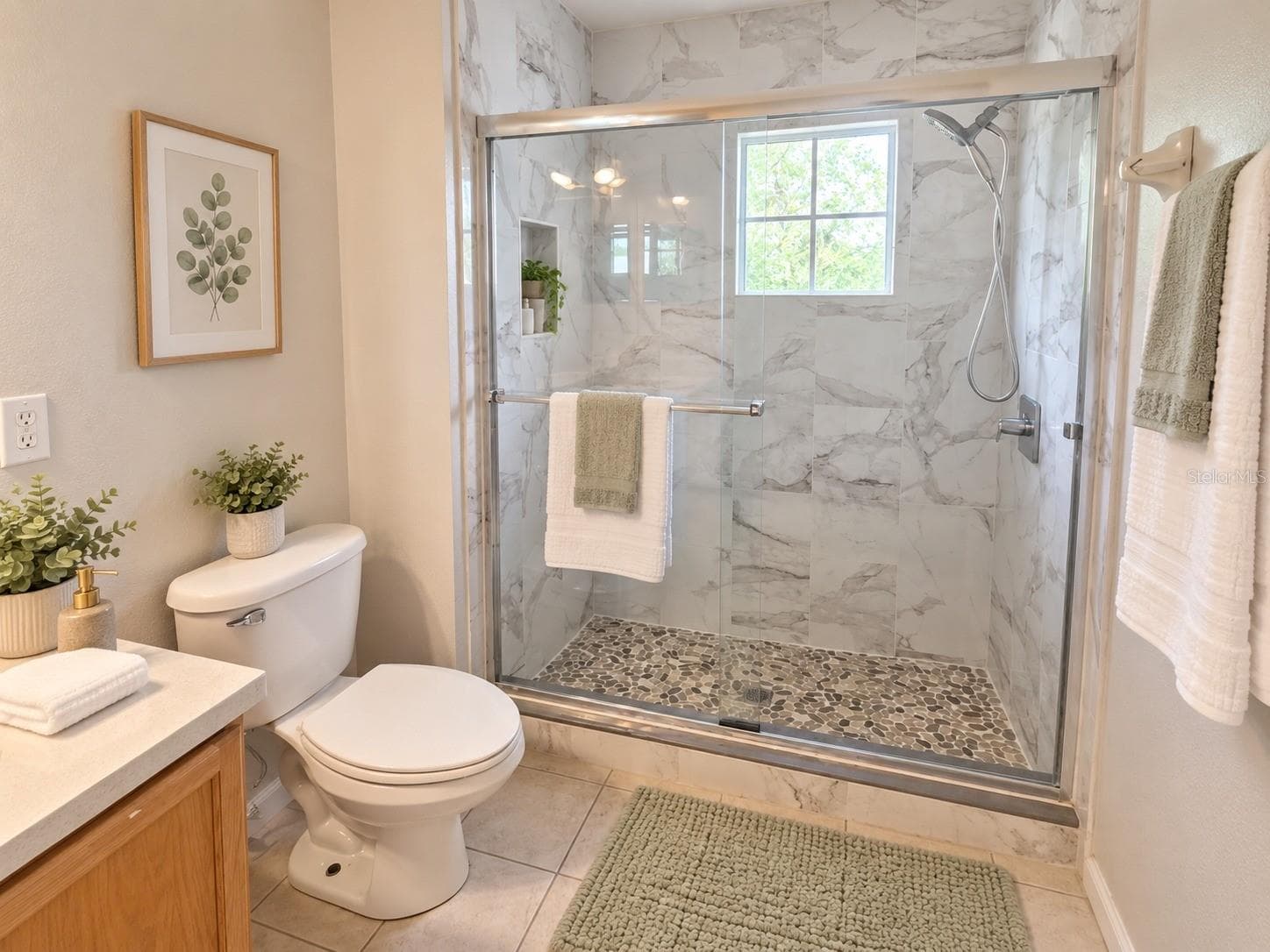 Master bathroom virtual staging - 4996 TOWN TER N, KISSIMMEE