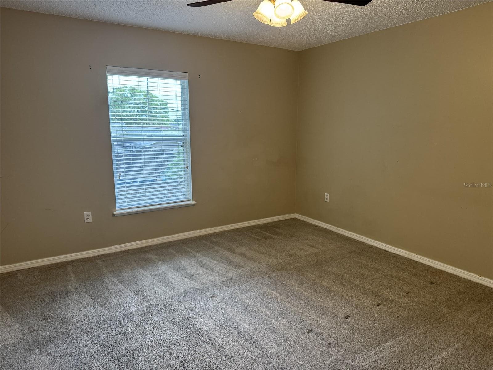 Single Family Residence at 1166 BALFOUR DR, DELTONA, photo 54 of 61