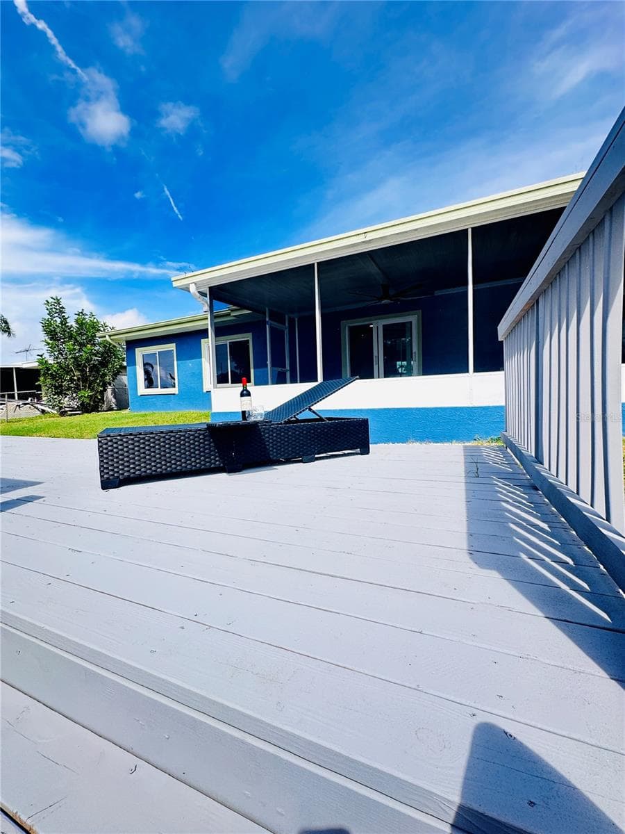 DOCK - 9460 TREASURE LN NE, ST PETERSBURG