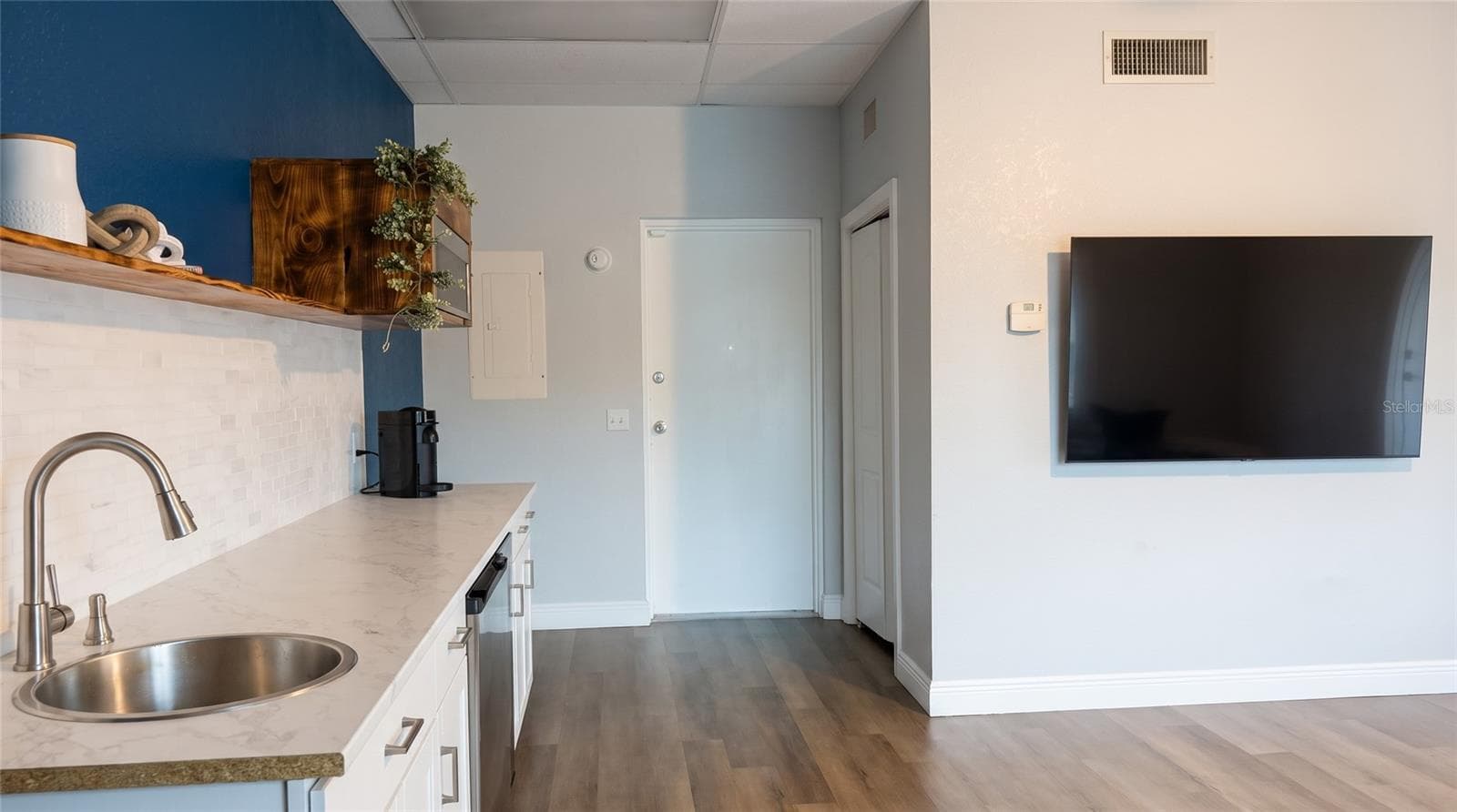Mixed Use at 223 N COMMONWEALTH AVE SW, POLK CITY, photo 10 of 23