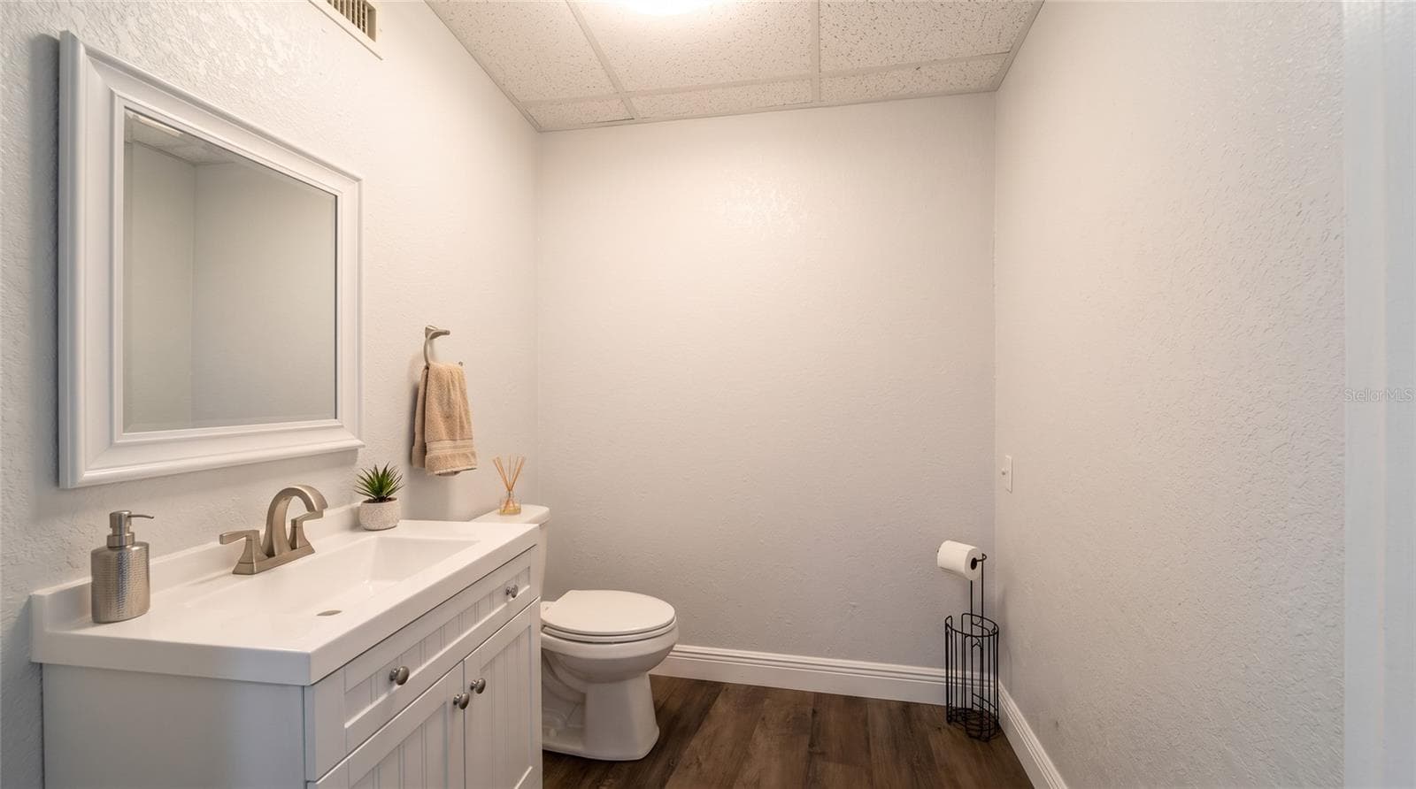Mixed Use at 223 N COMMONWEALTH AVE SW, POLK CITY, photo 11 of 23
