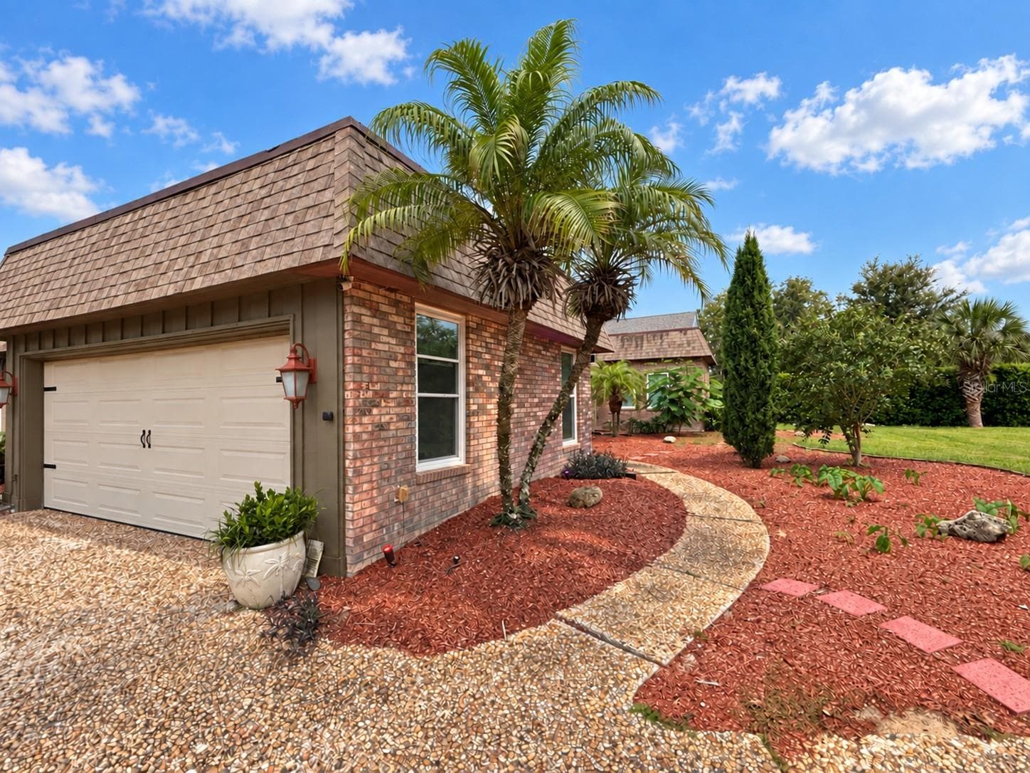 Single Family Residence at 104 RIO PINAR DR, ORMOND BEACH, photo 2 of 45