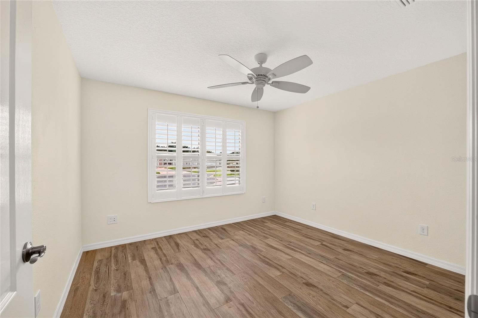 #1 Guest Bedroom w/o closet - 2454 MORNING DOVE LN, THE VILLAGES