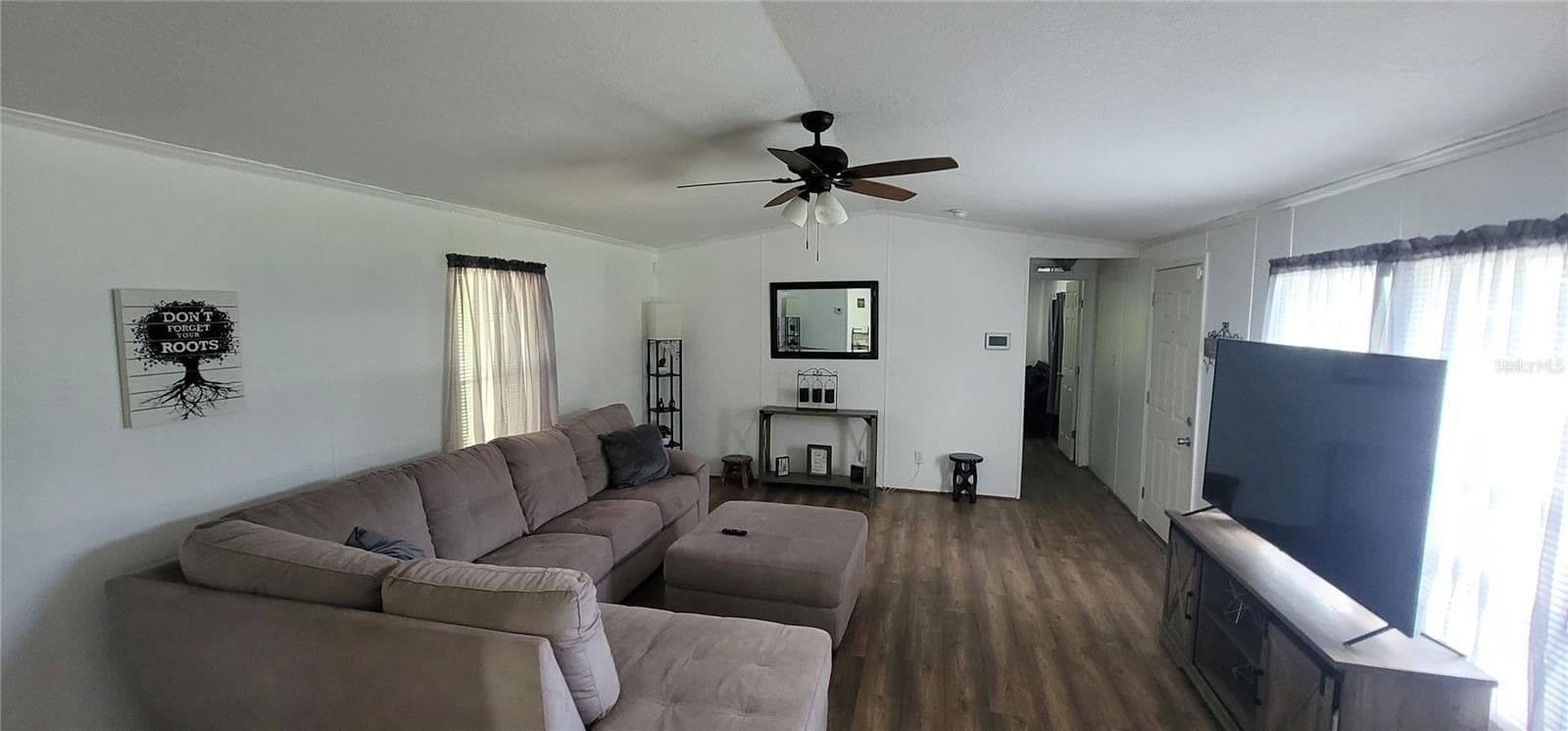 Manufactured Home at 4030 NE 212TH TER, WILLISTON, photo 17 of 41