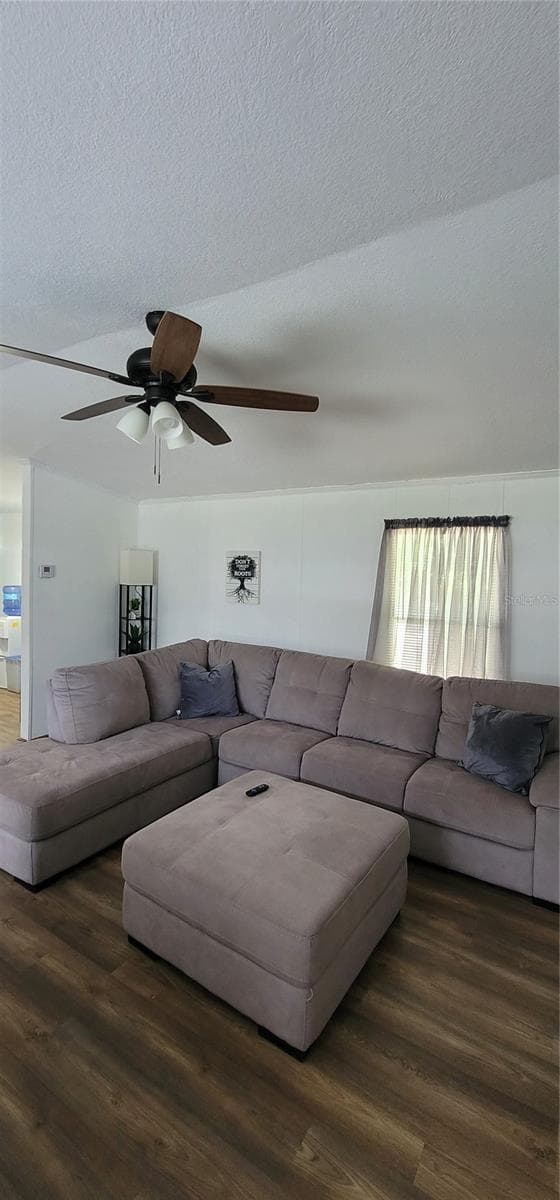 Manufactured Home at 4030 NE 212TH TER, WILLISTON, photo 19 of 41